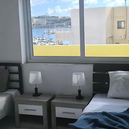 Lägenhet Renata's Three Bedrooms Penthouse With Sea View Gzira