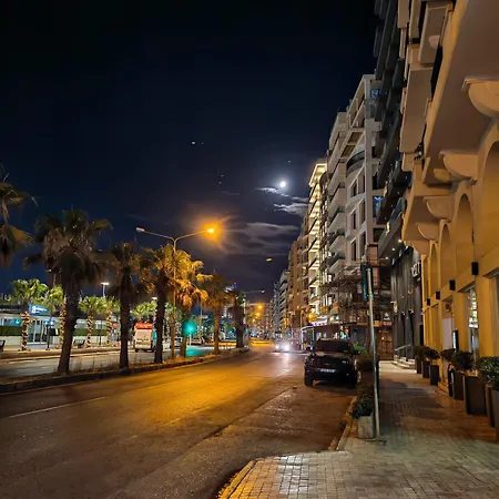 Renata's Three Bedrooms Penthouse With Sea View Apartman Gżira