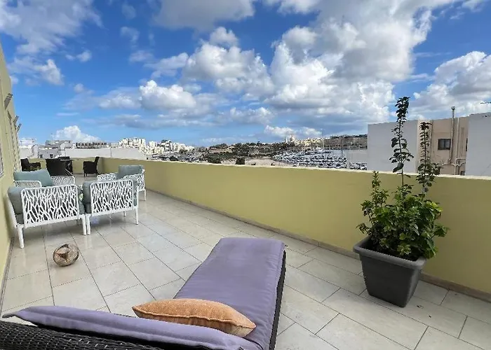 Apartman Renata's Three Bedrooms Penthouse With Sea View Gżira